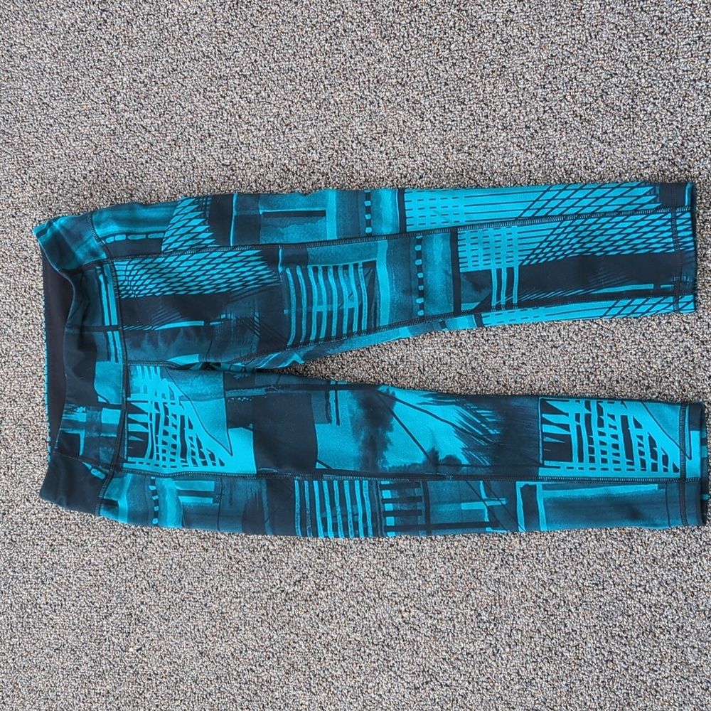 Lucy legging capris